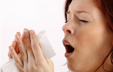 Điều trị viêm mũi dị ứng kèm chảy nước mũi như thế nào?