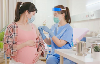 3 Vaccine Thiết Yếu Cho Mẹ Bầu: Đảm Bảo Sức Khỏe Trong Thai Kỳ